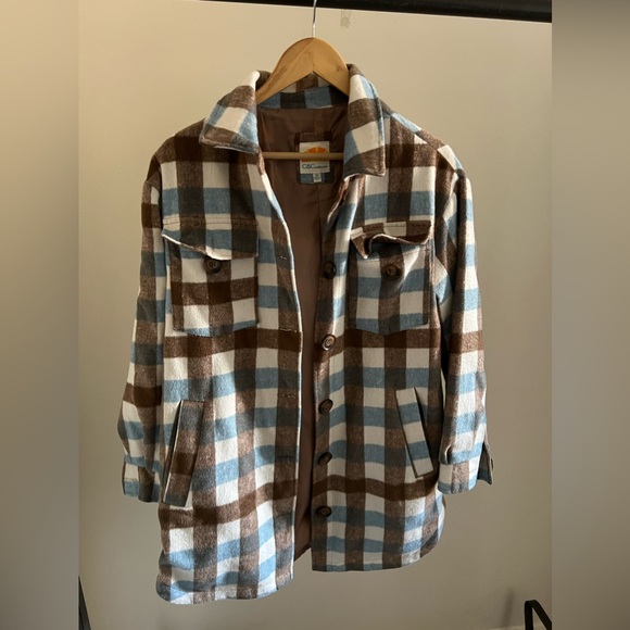 C&C California Shacket - Picture 2 of 3